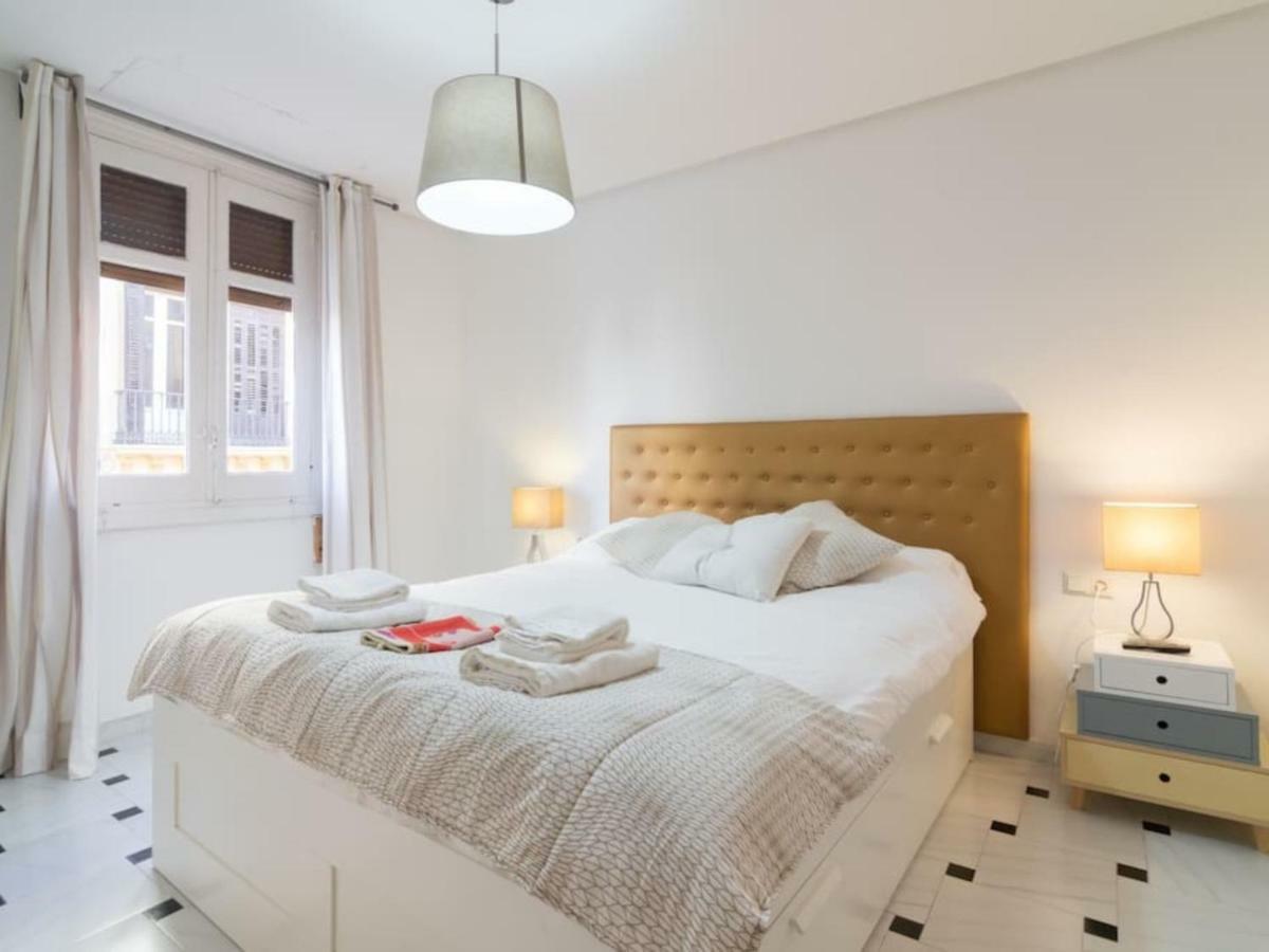 Apartamentos Bolsa Larios Malaga Exterior photo