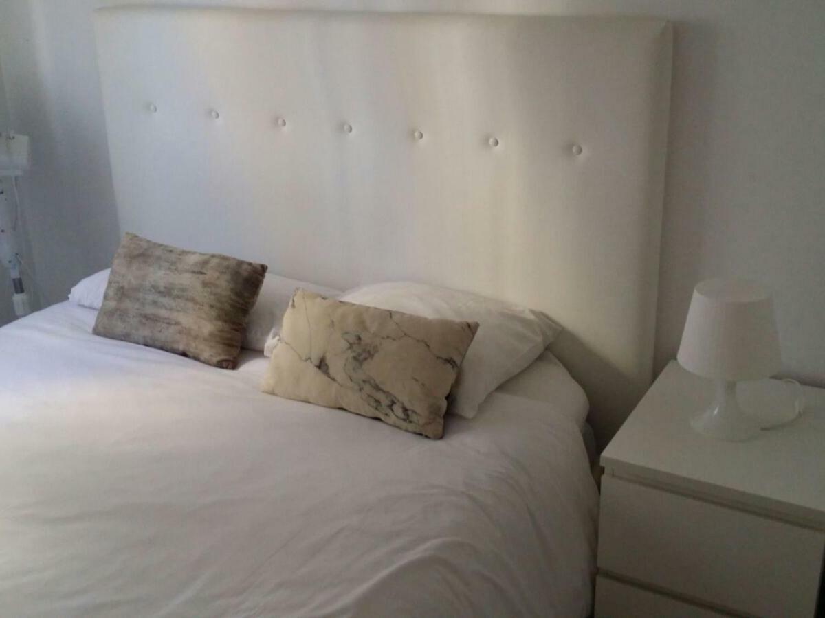 Apartamentos Bolsa Larios Malaga Exterior photo