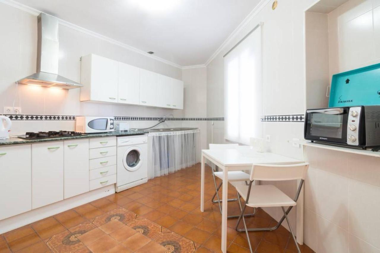 Apartamentos Bolsa Larios Malaga Exterior photo