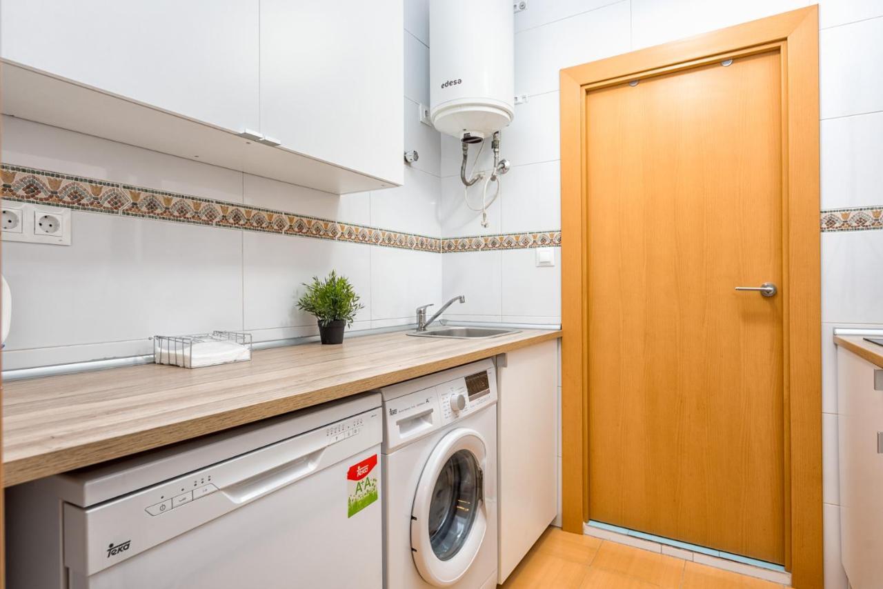 Apartamentos Bolsa Larios Malaga Exterior photo